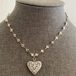 NEw Silver Toned Heart Locket Necklace